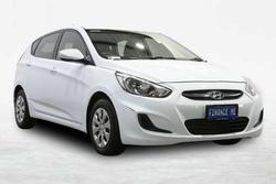 2017 Hyundai Accent Active