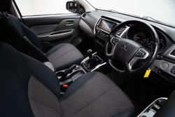 2017 Mitsubishi Triton GLS