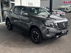 2024 Nissan Navara ST-X