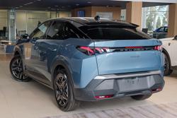 2025 Peugeot 3008 GT Premium Hybrid