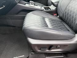 2023 Mitsubishi Outlander Exceed
