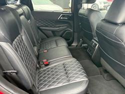 2023 Mitsubishi Outlander Exceed