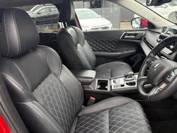 2023 Mitsubishi Outlander Exceed