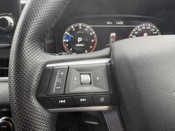 2023 Mitsubishi Outlander Exceed