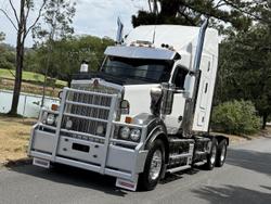 2023 Kenworth T610 SAR White