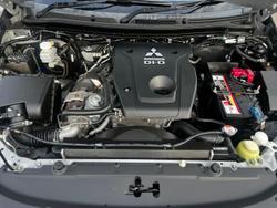 2016 Mitsubishi Pajero Sport Exceed