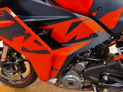 2022 Ktm RC 390 ORANGE