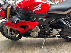 2015 BMW Motorrad S 1000 R Red