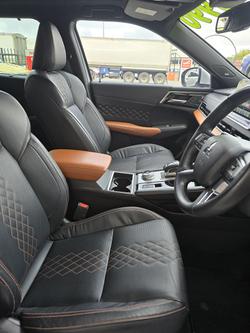 2022 Mitsubishi Outlander Exceed Tourer ZM MY22 AWD White Diamond with Black Mica Roof