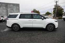 2023 Kia Carnival Si
