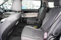2023 Kia Carnival Si