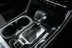 2023 Kia Carnival Si