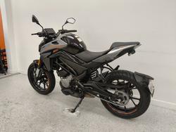 2022 CFMOTO 300 NK ABS Black