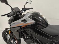 2022 CFMOTO 300 NK ABS Black
