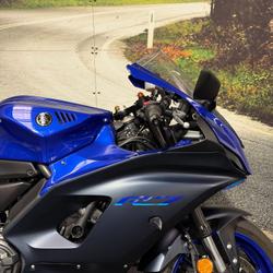 2022 Yamaha YZF-R7LA Blue