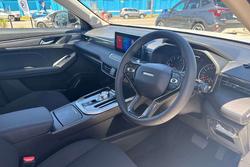 2026 GWM Haval Jolion Premium A01 Hamilton White (9C01)