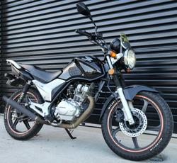 Honda CB125E