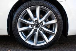 2019 Mazda 3 SP25