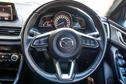 2019 Mazda 3 SP25