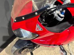 Triumph 2013 TRIUMPH 1050CC TIGER 1050 SE RED