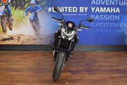 2025 Kawasaki 2025 KAWASAKI 900CC ZR900 (ZR900SSFAN) Silver