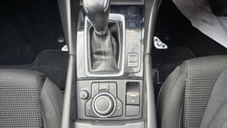 2018 Mazda 3 SP25