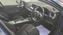 2018 Mazda 3 SP25