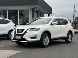 2017 Nissan X-TRAIL ST