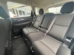 2017 Nissan X-TRAIL ST