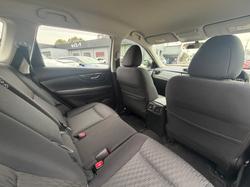 2017 Nissan X-TRAIL ST