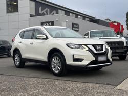 2017 Nissan X-TRAIL ST