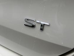 2017 Nissan X-TRAIL ST