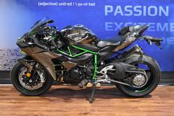 2025 Kawasaki NINJA H2 Green
