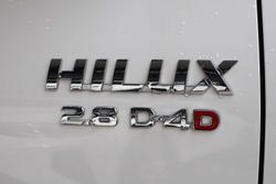 2025 Toyota Hilux SR