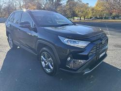 2020 Toyota RAV4 GXL
