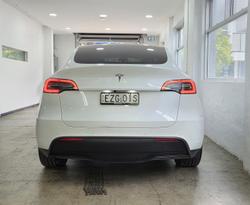2023 Tesla Model Y Rear-Wheel Drive