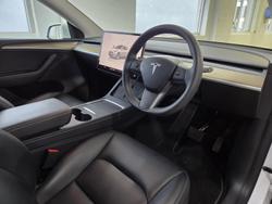 2023 Tesla Model Y Rear-Wheel Drive