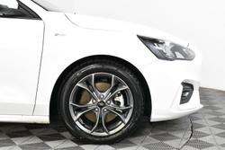 2020 Ford Focus ST-Line