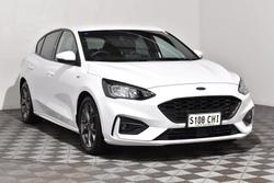 2020 Ford Focus ST-Line