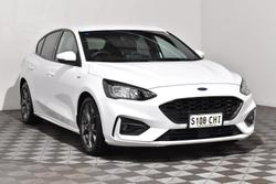 2020 Ford Focus ST-Line