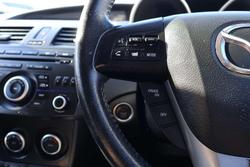 2013 Mazda 3 SP25