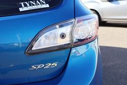 2013 Mazda 3 SP25