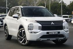 2022 Mitsubishi Outlander Exceed Tourer