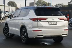 2022 Mitsubishi Outlander Exceed Tourer