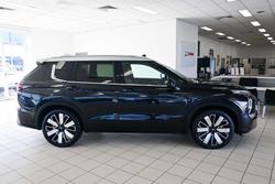 2025 Mitsubishi Outlander Exceed Tourer