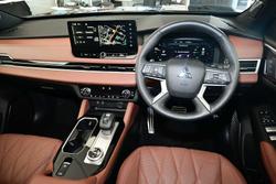 2025 Mitsubishi Outlander Exceed Tourer