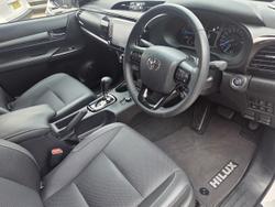 2025 Toyota Hilux Rogue 48V
