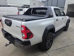 2025 Toyota Hilux Rogue 48V