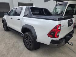 2025 Toyota Hilux Rogue 48V
