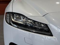 2018 Jaguar XF 30d S First Edition
